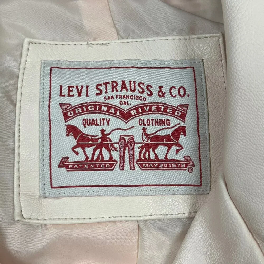 Levi's Women's Faux Leather Motorcycle Jacket Size 1X Light Pink Water Resistant